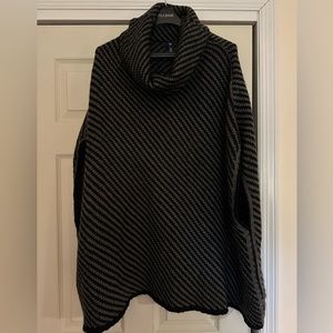 Gap Black and Gray striped poncho